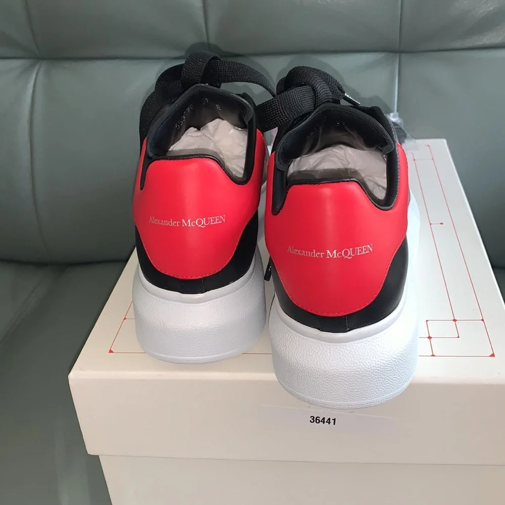 Alexander McQueen  Oversize Colorblock Sneaker BLACK/ DARK CORAL - Picture 6 of 15